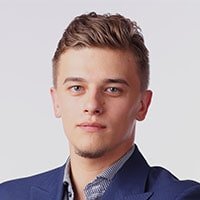 Sarah Mitchell - Cafe Owner